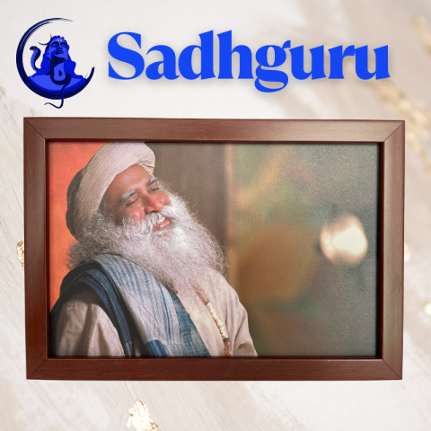 Sadhguru - Wunderschönes Foto mit Meister ISHA Sadhguru - Wunderschönes Foto mit Meister ISHA