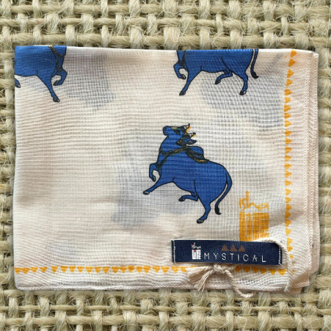 Nandi Bandana in off-white aus ISHA Bio-Baumwolle Nandi Bandana in off-white aus ISHA Bio-Baumwolle