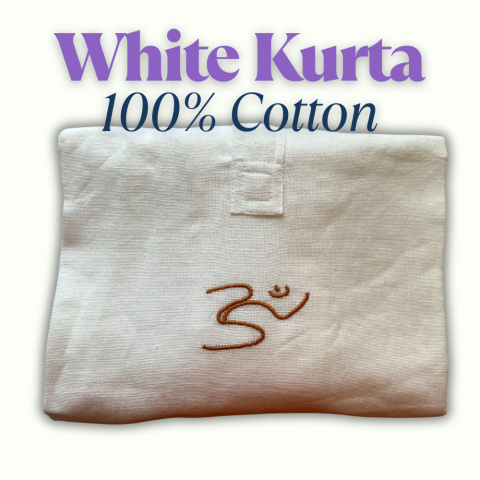 Weiße Kurta 100% Bio-Baumwolle mit gesticktem "Aum"-Schriftzug Weiße Kurta 100% Bio-Baumwolle mit gesticktem "Aum"-Schriftzug
