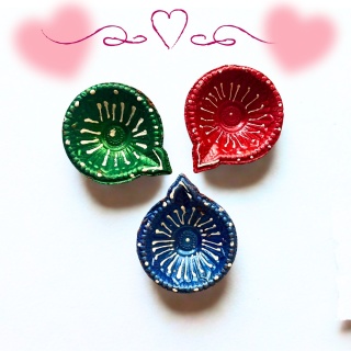 GREEN Diya Dekorierte Tonlampe