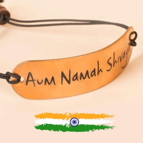 AUM NAMAH SHIVAYA Armband - Isha AUM NAMAH SHIVAYA Armband - Isha